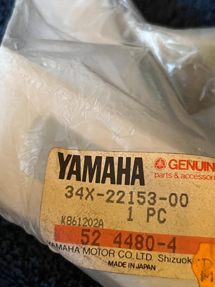 Yamaha DT 125 kettenschleifer 34X-22153-00