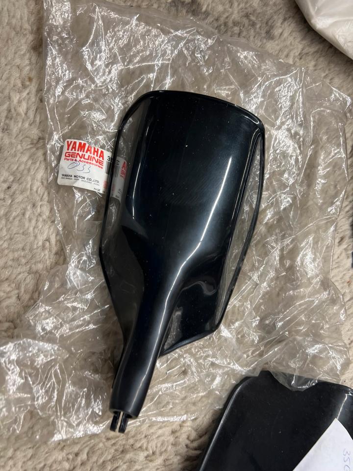 Yamaha DT 80LC 2 25E-26141-00 handguard neu