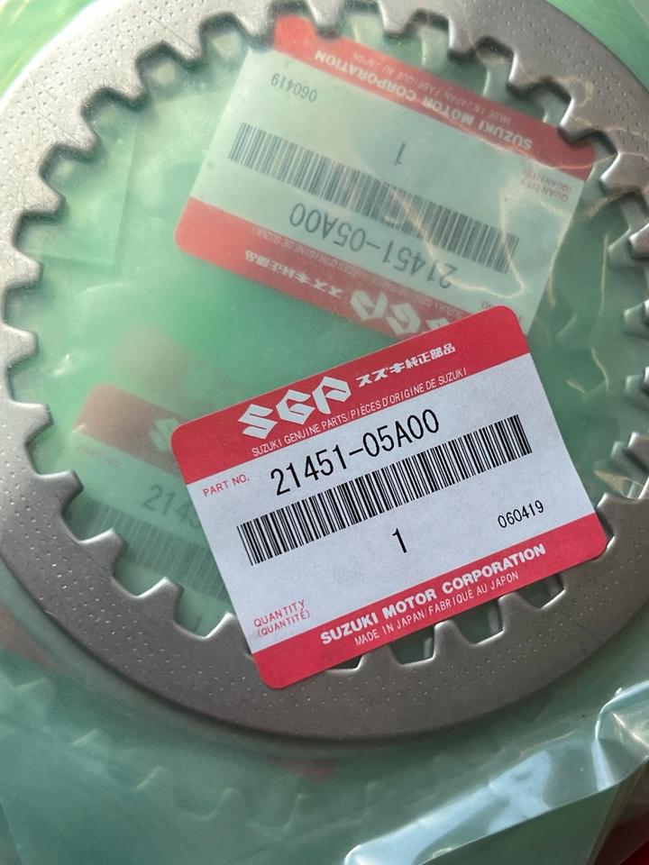 Suzuki Bandit 600 Kupplung 21451-05A00 reibscheiben neu