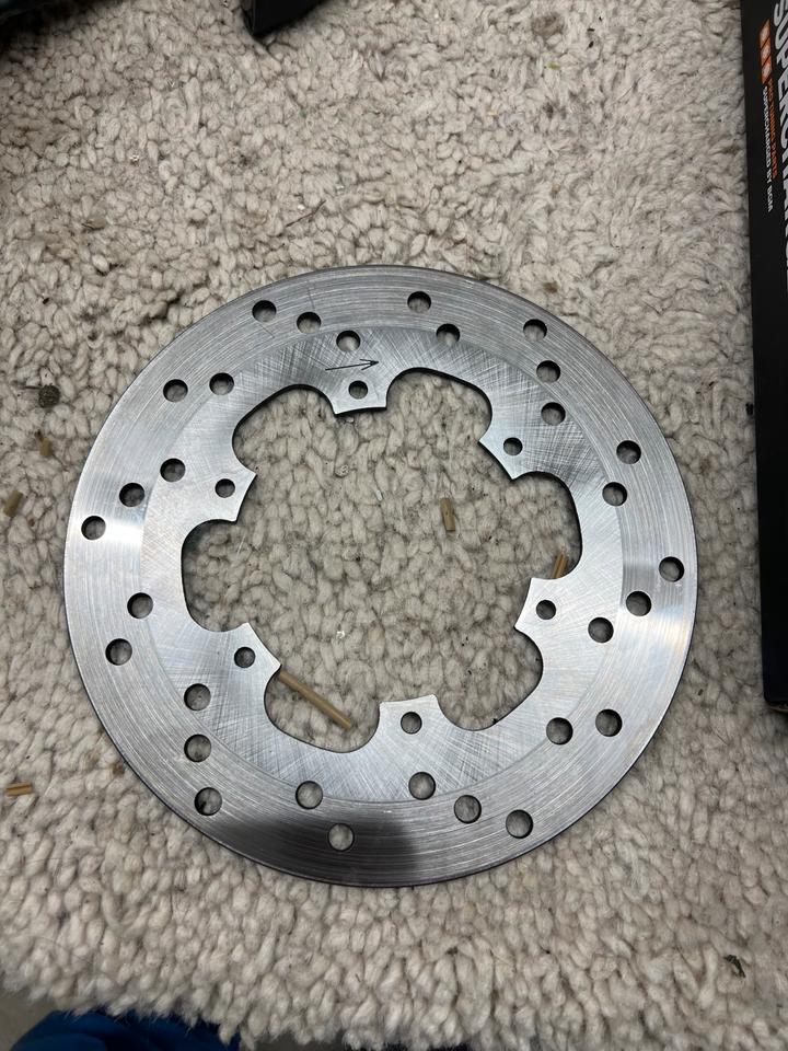 Vespa GTS 300 Bremsscheibe neuwertig