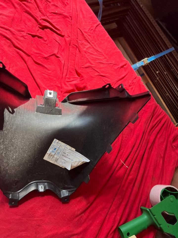 Piaggio nrg Abdeckung Motor 957268000C neu 30€
