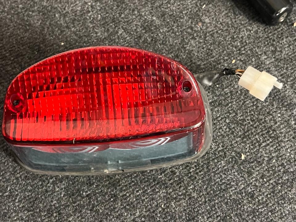 Suzuki GS 500 E Rücklicht k5 25€