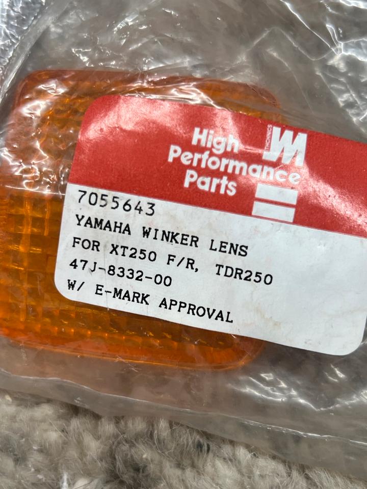 Yamaha TDR 250 XT Blinkerglass neu TDR250 47J-8332-00