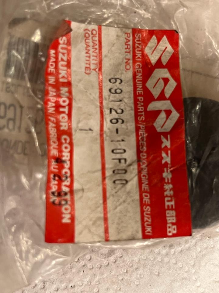 Suzuki VL 1500 69126-10F00 bremskolben isoliert Platte
