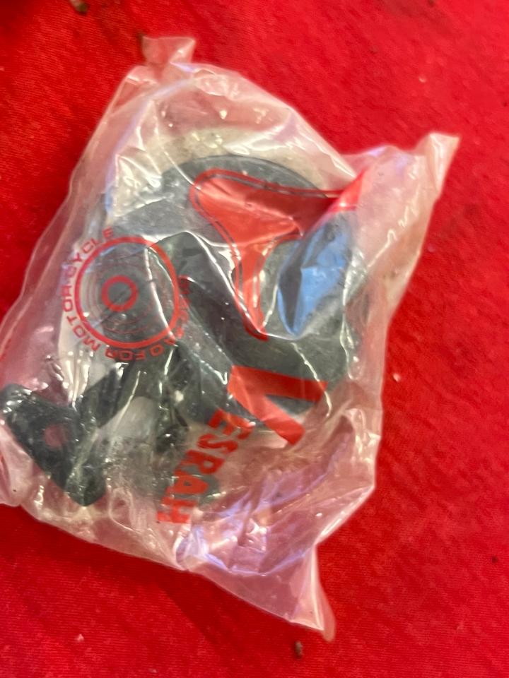 Yamaha TX 500 Bremsbeläge Vesrah VD 201 neu 18€