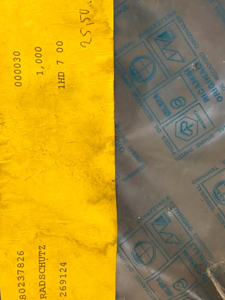 Piaggio Skipper radschutz 269124 neu 15€