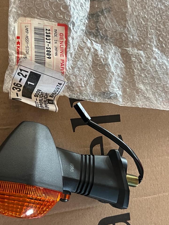 Kawasaki KLV Blinker hinten 23037-S0009 neu