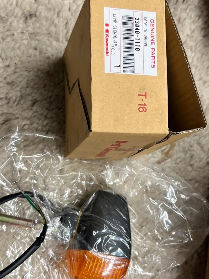 Kawasaki ER 5 got. Blinker hinten 20340-1110 neu 20€