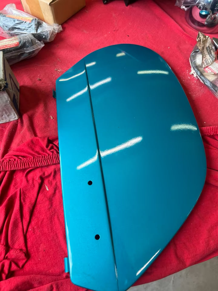 Vespa PK Seitendeckel links – neu (Piaggio 234515)