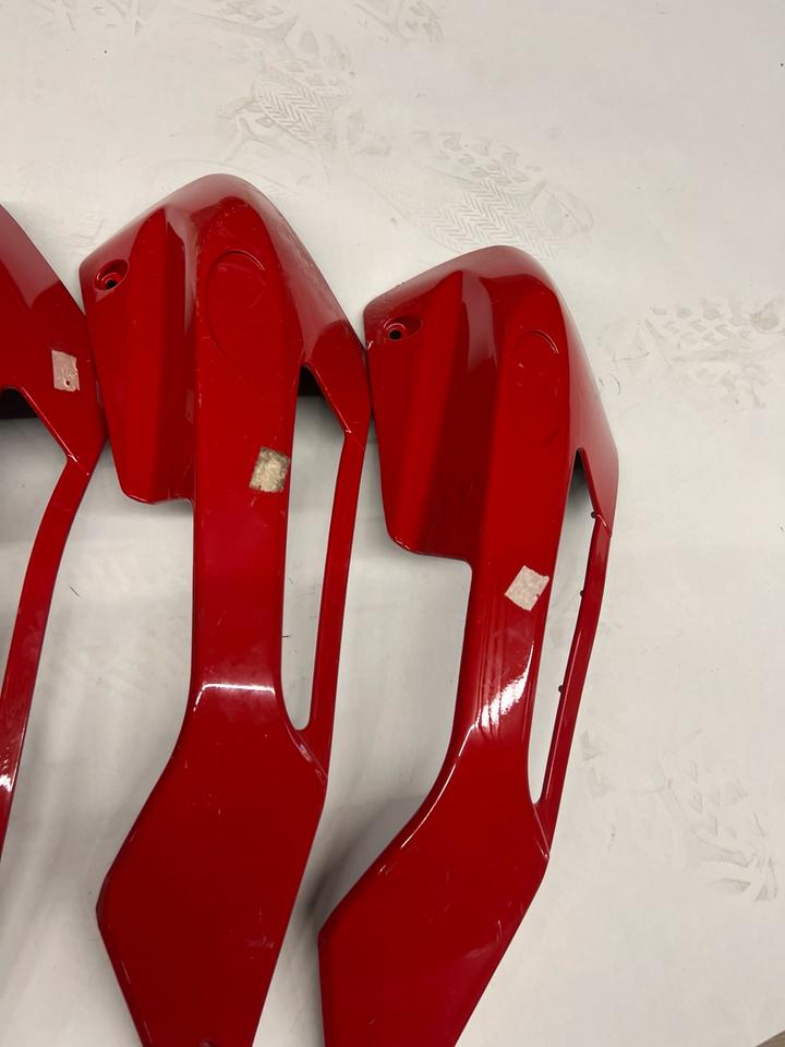 Moto Guzzi griso 1200 Verkleidungen links 978241 neu