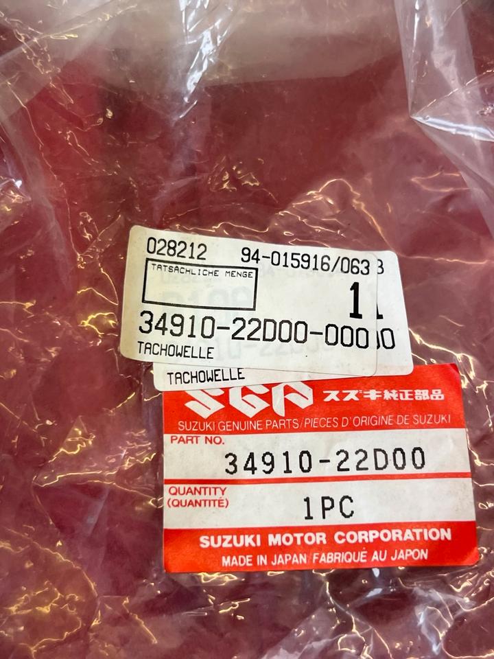 Suzuki RGV 250 tachowelle neu 34910-22D00-000