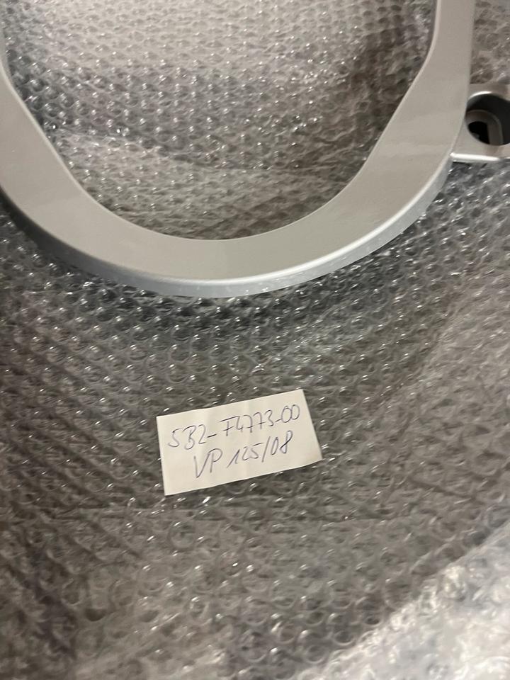 Yamaha x City 125 VP 125 Haltebügel 5B2-F4773-00 neu