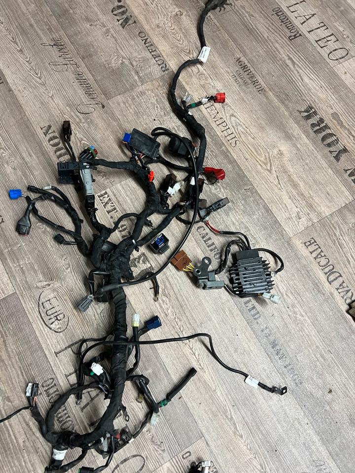 Ktm RC 125 Kabelbaum komplett 100€
