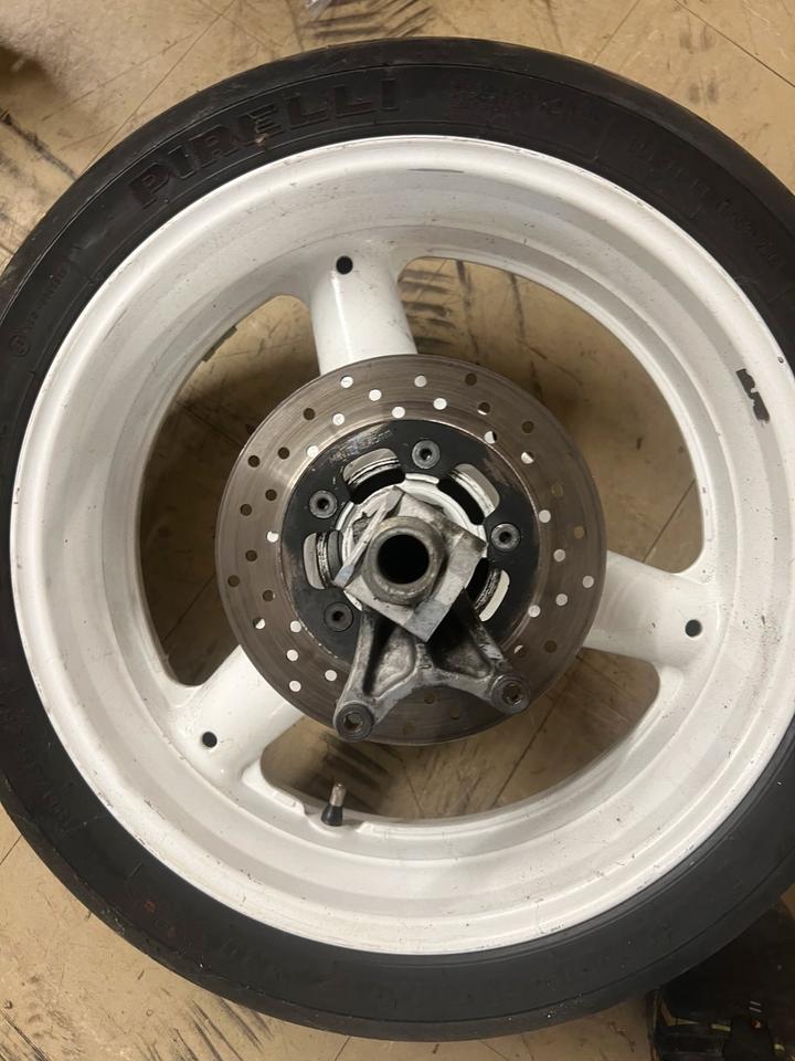 Suzuki TL1000 R Felge hinten Hinterrad 90€