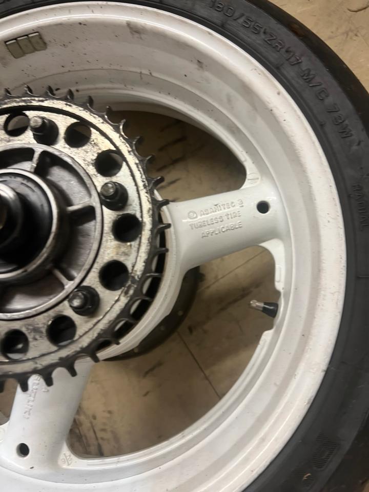 Suzuki TL1000 R Felge hinten Hinterrad 90€