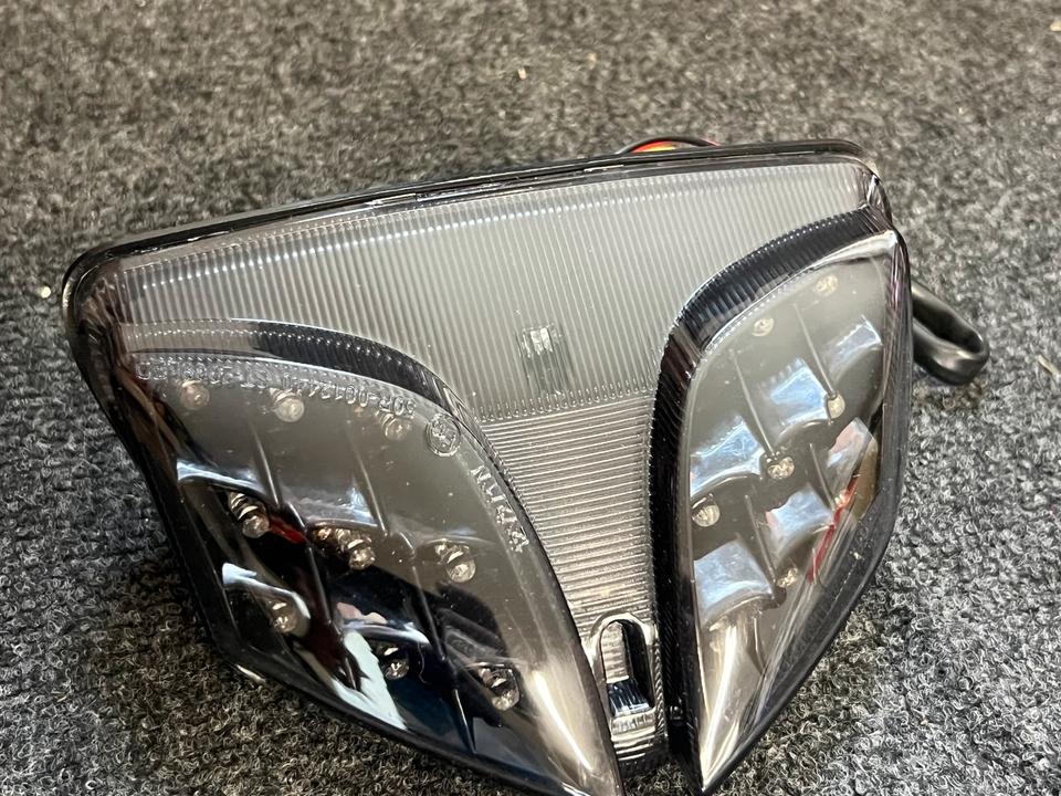 Suzuki gsxr 750 K7 Rücklicht neu led 42$