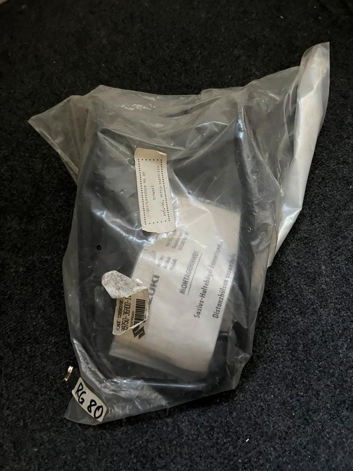 Suzuki RG 80 Gepäckträger 997S0-36A00-110 neu