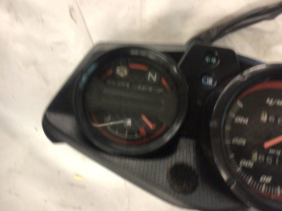 Tacho Honda cbf 125 86€