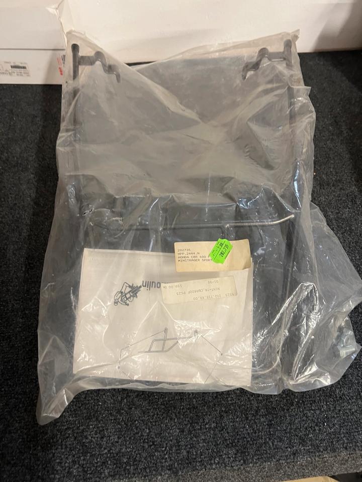 Honda CBR 600 PC 25 Gepäckträger 40€ neu