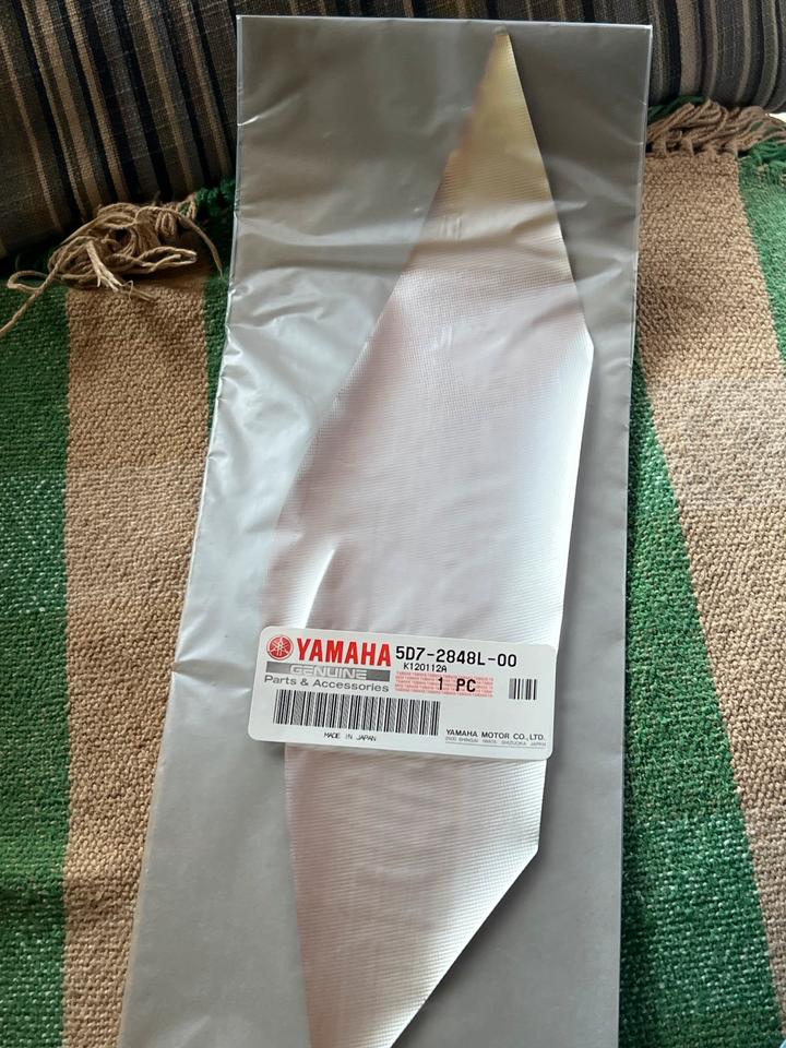 YAMAHA YZF 125 5D7-2848L -00 Aufkleber 9€