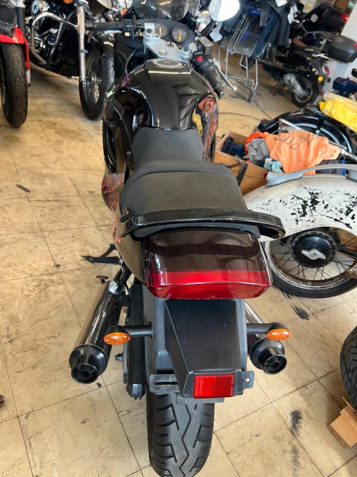 Suzuki GSXF 600 H - Kennzeichen fähig