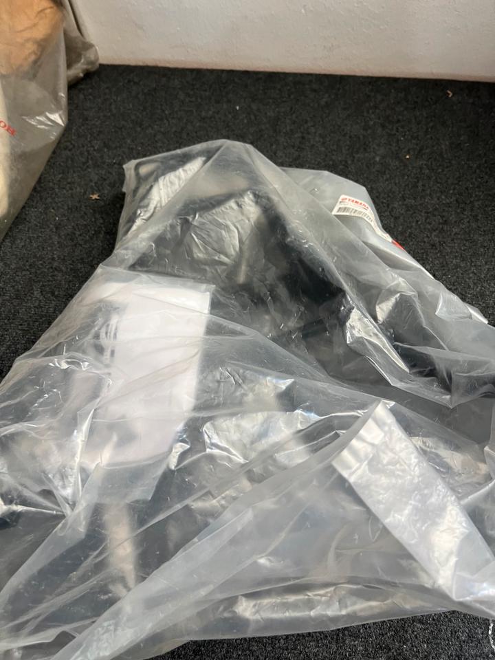 Yamaha XT660R XT660X Gepäckträger neu 5VK-W0736-10-00