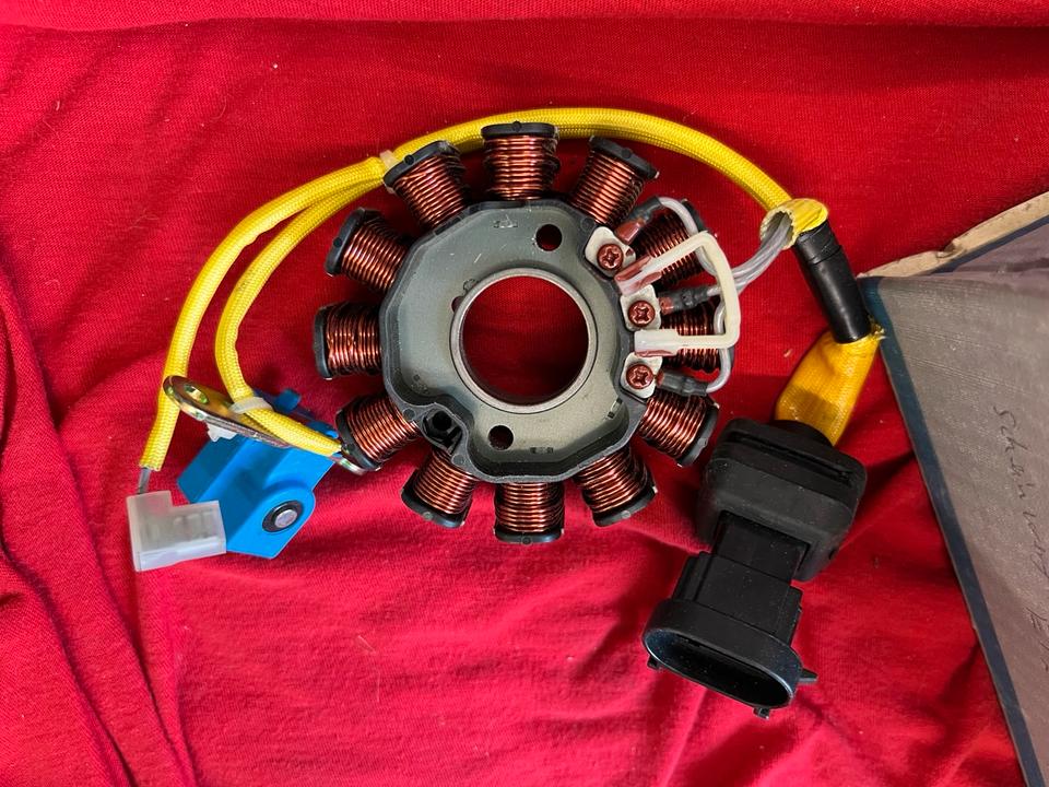 Piaggio Beverly 125 Hexagon Lichtmaschine stator 828135 neu