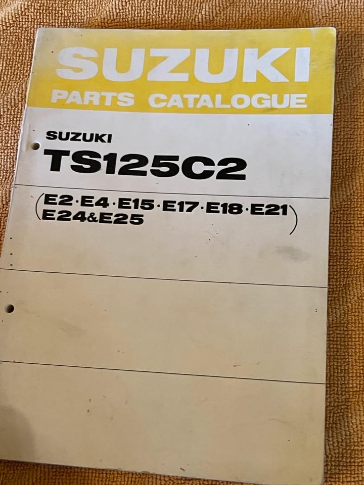 Suzuki TS125C2 Ersatzteilkatalog Parts Catalogue Original