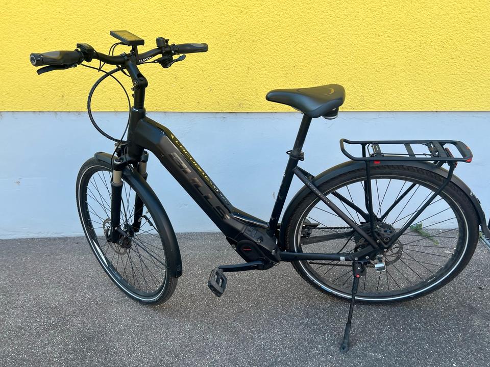 Bulls Lacuba evo lite 11 Damen E-Bike Schwarz mit Gepäckträger
