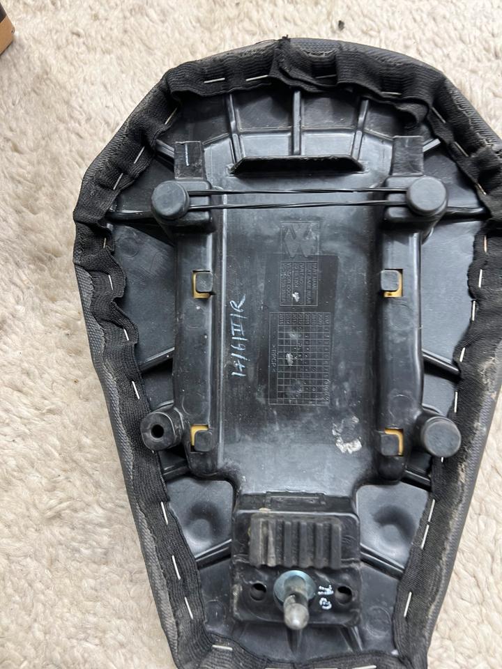 Ktm Duke 125 Sozius Sitz 35€