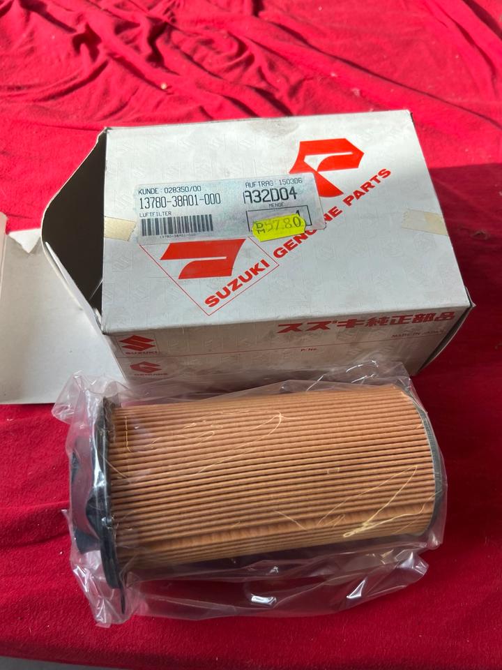 Suzuki VS 750 Luftfilter vorne 13780-38A01-000 Orginal 20€