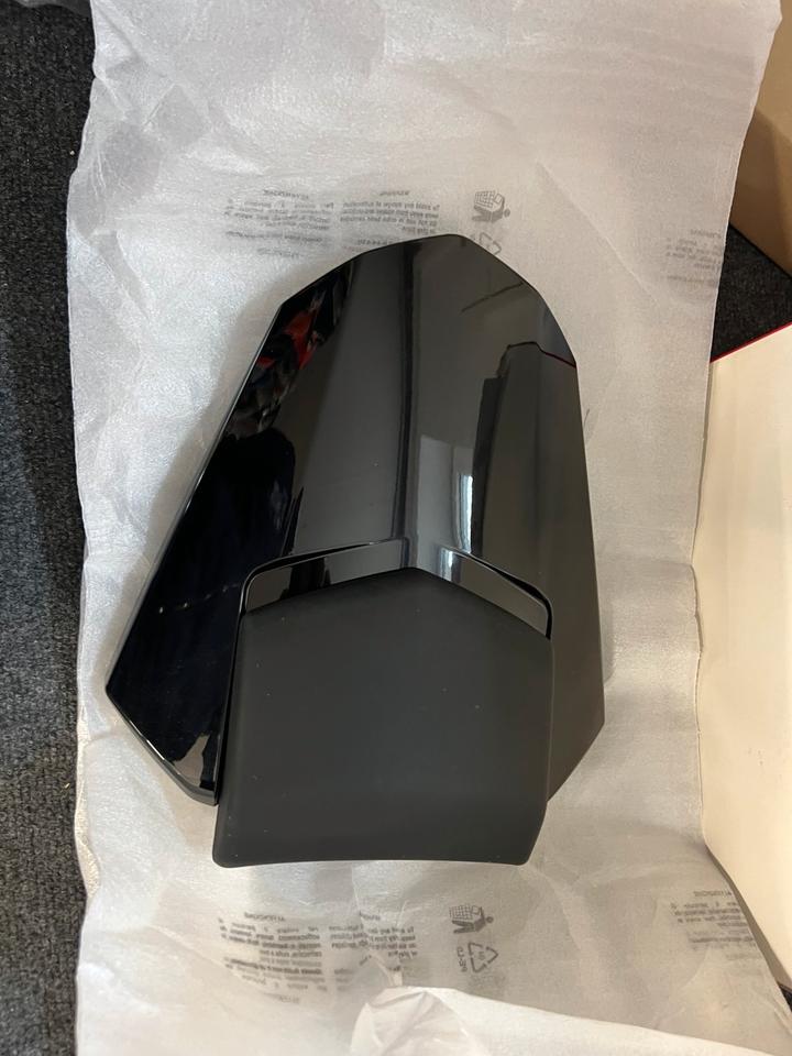 YZFR6 YZF R6 RJ15 SoziusAbdeckung 13S-W0771-20