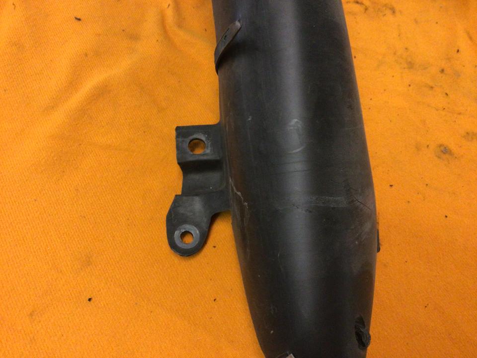 Luftrohr links Aprilia Falco 28€