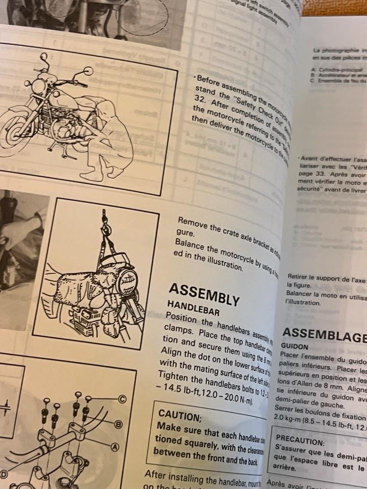 Suzuki GSX 250 Montage Anleitung Werkstatt Handbuch