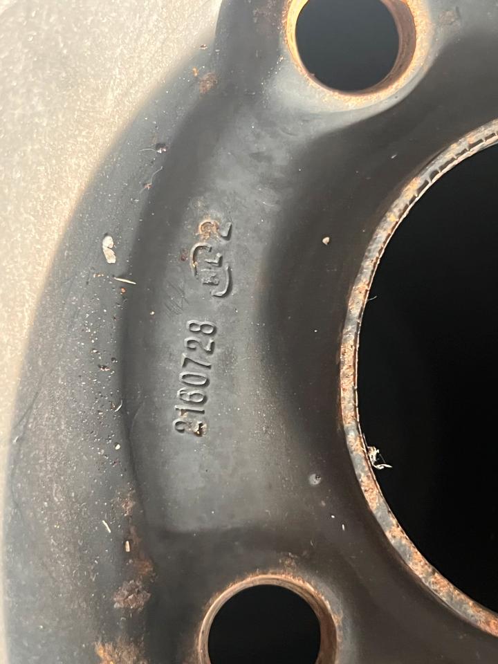 Felgen Winterreifen 205/55R16 H Citroën c3 60€