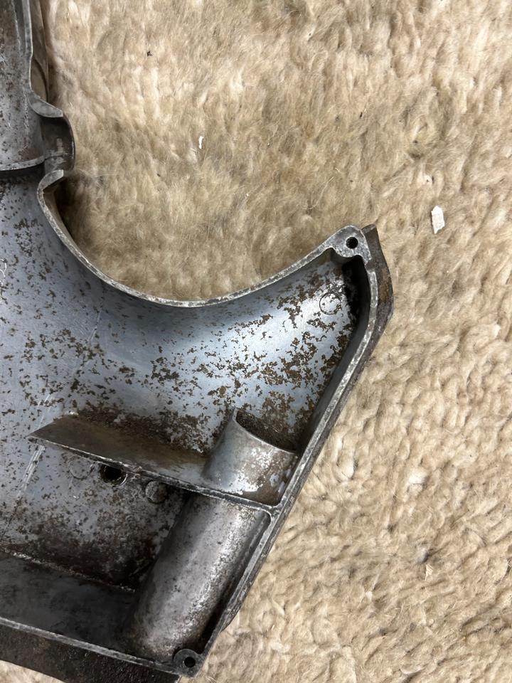 Dkw RT 175 vergaser Abdeckung rechts top Zustand 60€
