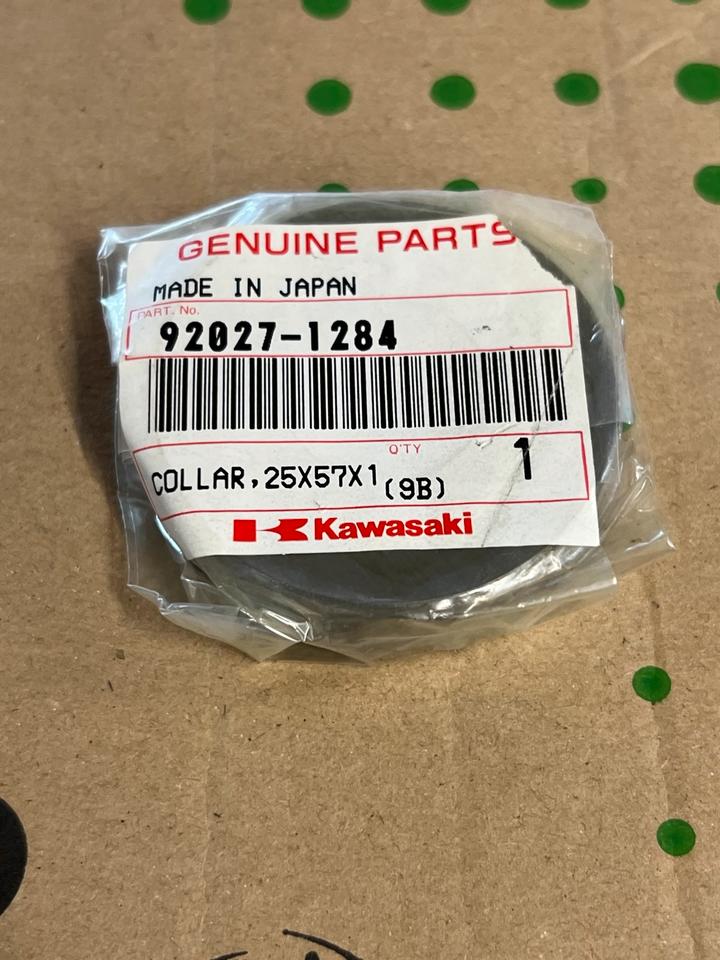 Kawasaki Z 1000 Kupplung Verbinder 92027-1284 neu 34€