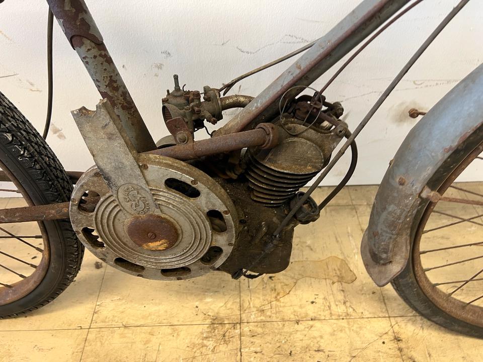 Ducati cucciolo 50 1946 frühe Ausführung 1100€