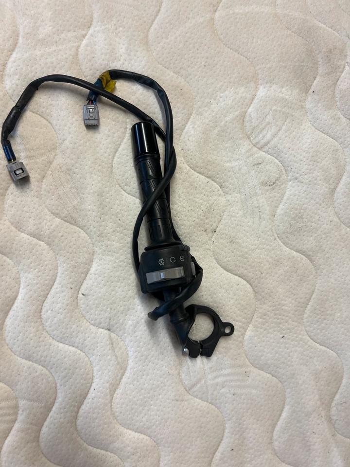 Kawasaki ZX4RR gasgriff Lenker 150€ komplett
