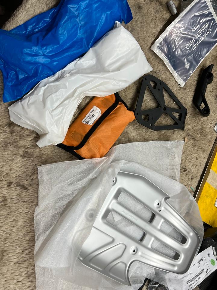 Husqvarna svartpilen Spiegel Werkzeug Motorschutz alles neu
