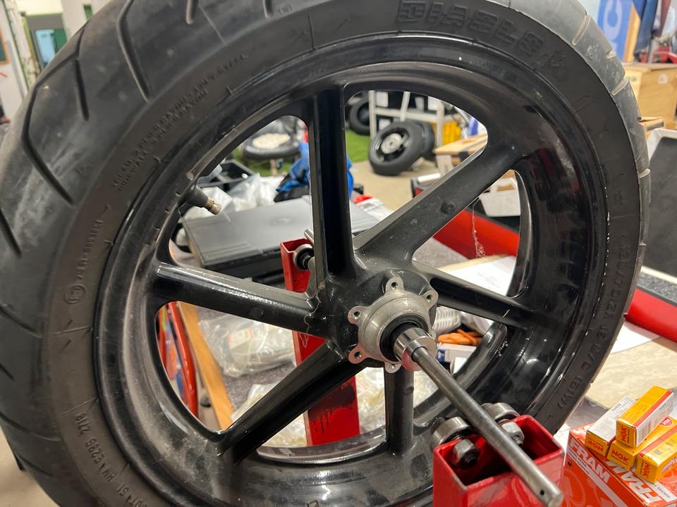 Honda cbr 900 felge vorne 16 Zoll 90€80