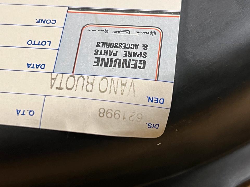 Piaggio Fly Verkleidung Abdeckung 621998 neu