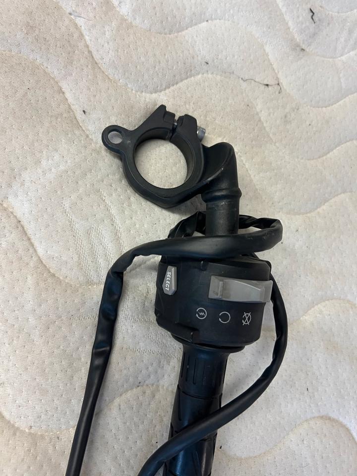 Kawasaki ZX4RR gasgriff Lenker 150€ komplett