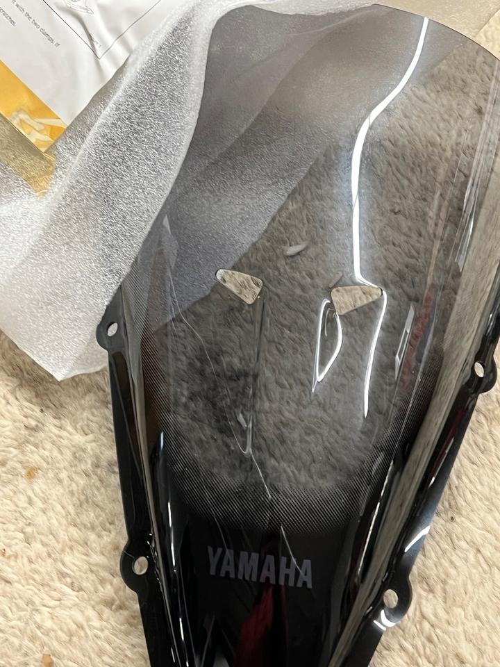 Yamaha r 1 Verkleidungsscheibe neuYAMAHA 5JJ- W0710 - 00