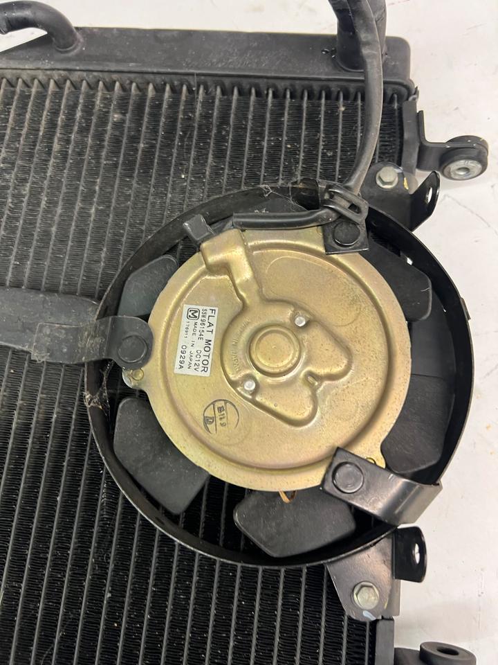 Yamaha r6 typ rj03 kühler 80€