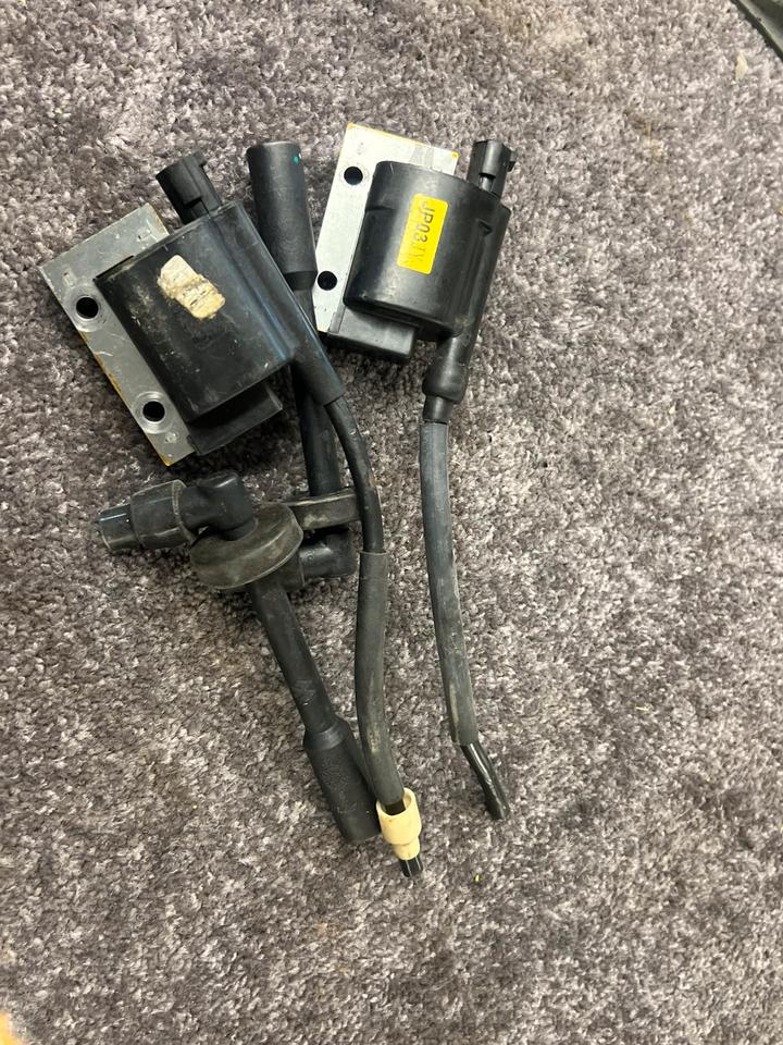Ktm Duke 125 390 Ktm rc 125 390 zündspule Kerzenstecker 30€