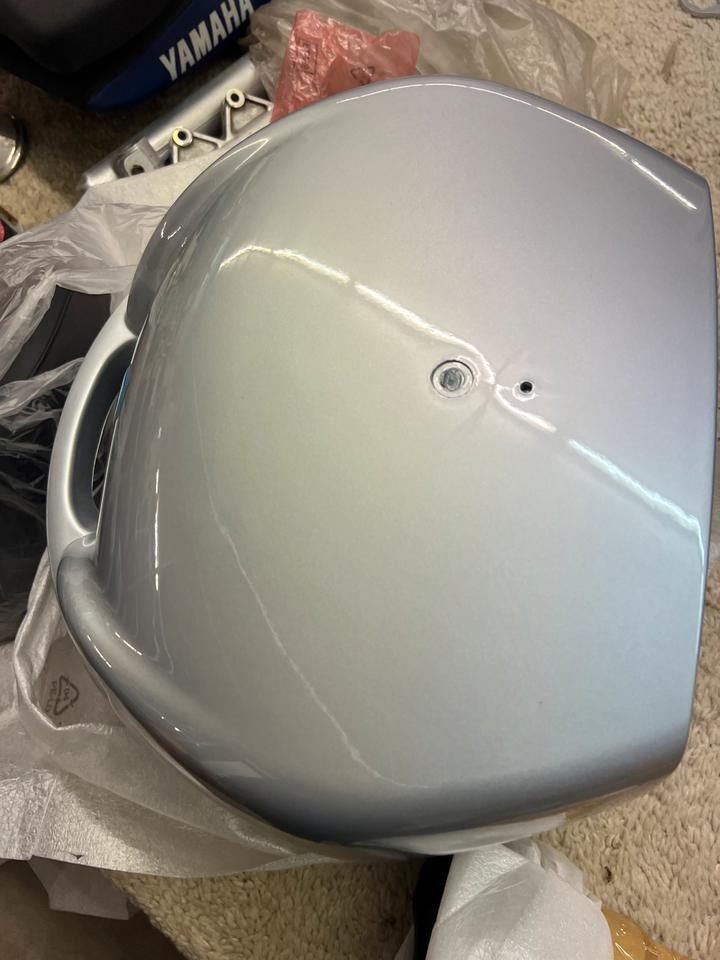 Topcase Piaggio Beverley Silber piaggio 62389800ND