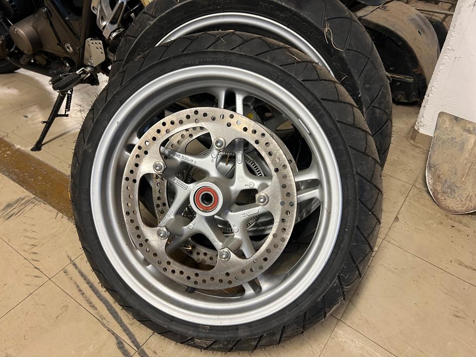 Bmw r 1100 s Felgensatz neu 600€