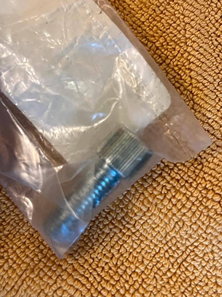 Yamaha WR MT R3 Einstellschraube Kupplung 90123-08046 neu