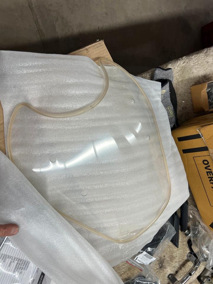 Suzuki intruder VL 125 250 Windschild mit Halter 99000-990AC-006